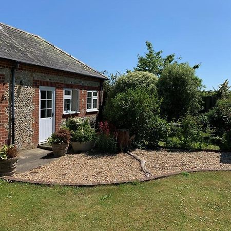 The Hen House Apartment Chichester Exterior photo